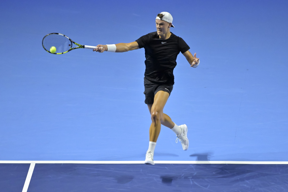 他并不满足 他并不满足