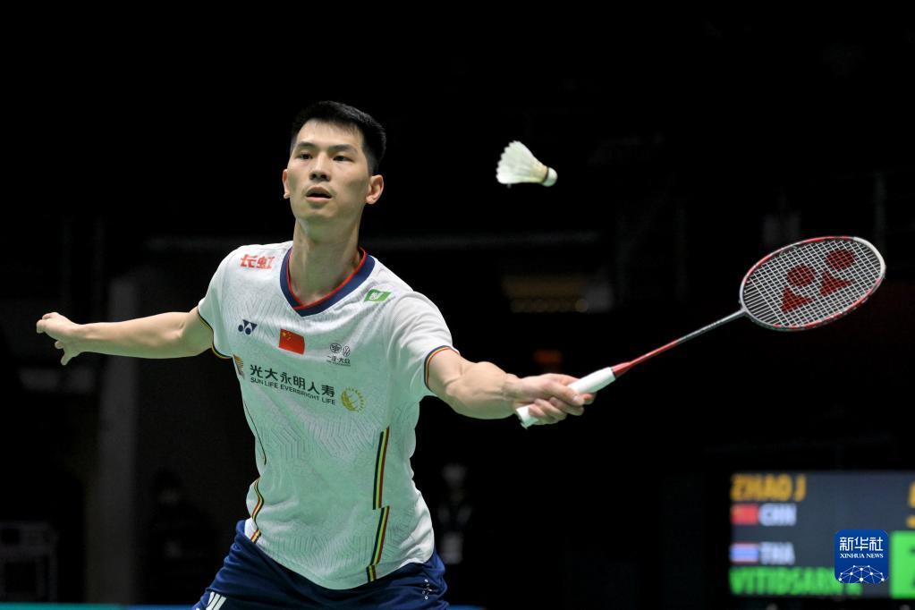 赛中的首个 赛中的首个